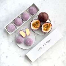 Passion fruit mochi ice cream -  set of 4 pieces - vegan, no artificial sweetener or colouring