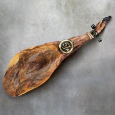 Whole pata negra ham acorn-fed 695 aed/kg - 6 kg (non-halal) - price will be adjusted as per final weight