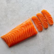 Mild smoked Scottish salmon heart loin - 200g  - very delicate and mellow - Best Before 17 April 2024