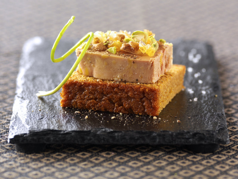 Duck Foie Gras with gingerbread toasts