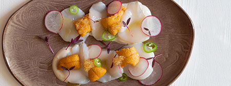 Hokkaido scallops carpaccio with uni (sea urchin) and yuzu pearls recipe