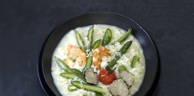 Green asparagus risotto recipe with truffle 