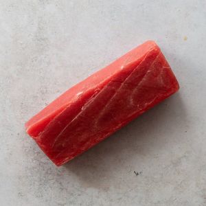 Frozen bluefin tuna belly Akami saku block from Japan, low fat content - about 300g / 760 aed/kg - price will be adjusted as per final weight