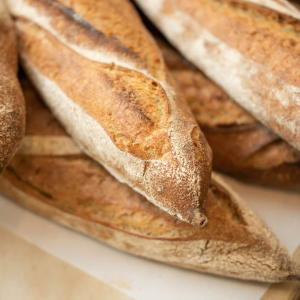 Freshly baked artisan rustic baguette tradition - 300g - PLACE YOUR ORDER BEFORE 4PM FOR NEXT DAY DELIVERY