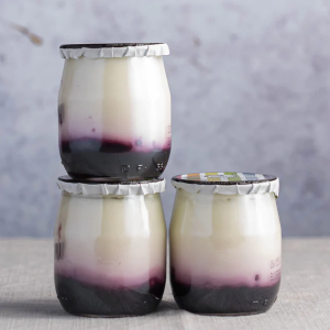 Organic French yogurt with blueberry compote - 125g  / 10 days lead time for bulk orders
