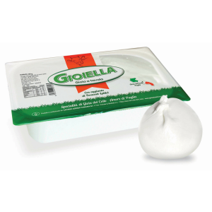 Fresh burratina from Puglia sold in tub (pasteurized milk) 21 aed/pc - 8x125g