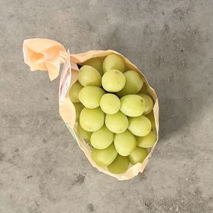 Premium seedless Japanese Shine muscat grapes from Yamanashi - 700g