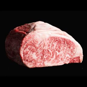 Fullblood wagyu beef striploin steak marble score 9+ - (chilled) (halal) - 100% hormone & antibiotic-free