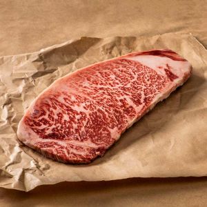 Chilled whole PUREBRED Wagyu beef striploin MS 9+ - 765 aed/kg - 4 to 5kg (halal) - price will be adjusted as per final weight